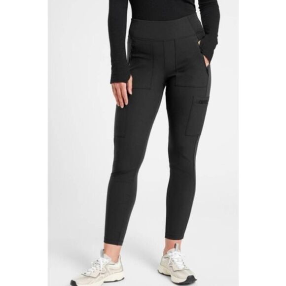 ATHLETA Headlands Hybrid Cargo In Black Size 4 - Picture 1 of 4